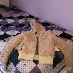 Cropped teddy sherpa jacket